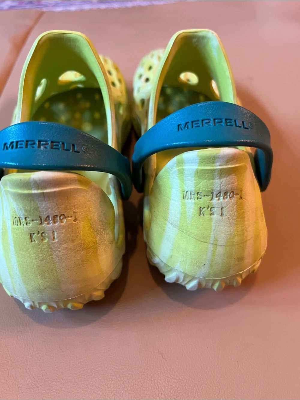Merrell Hydro Moc Water Shoes Clogs Neon Yellow Blue Slip On Big Kids Size 1